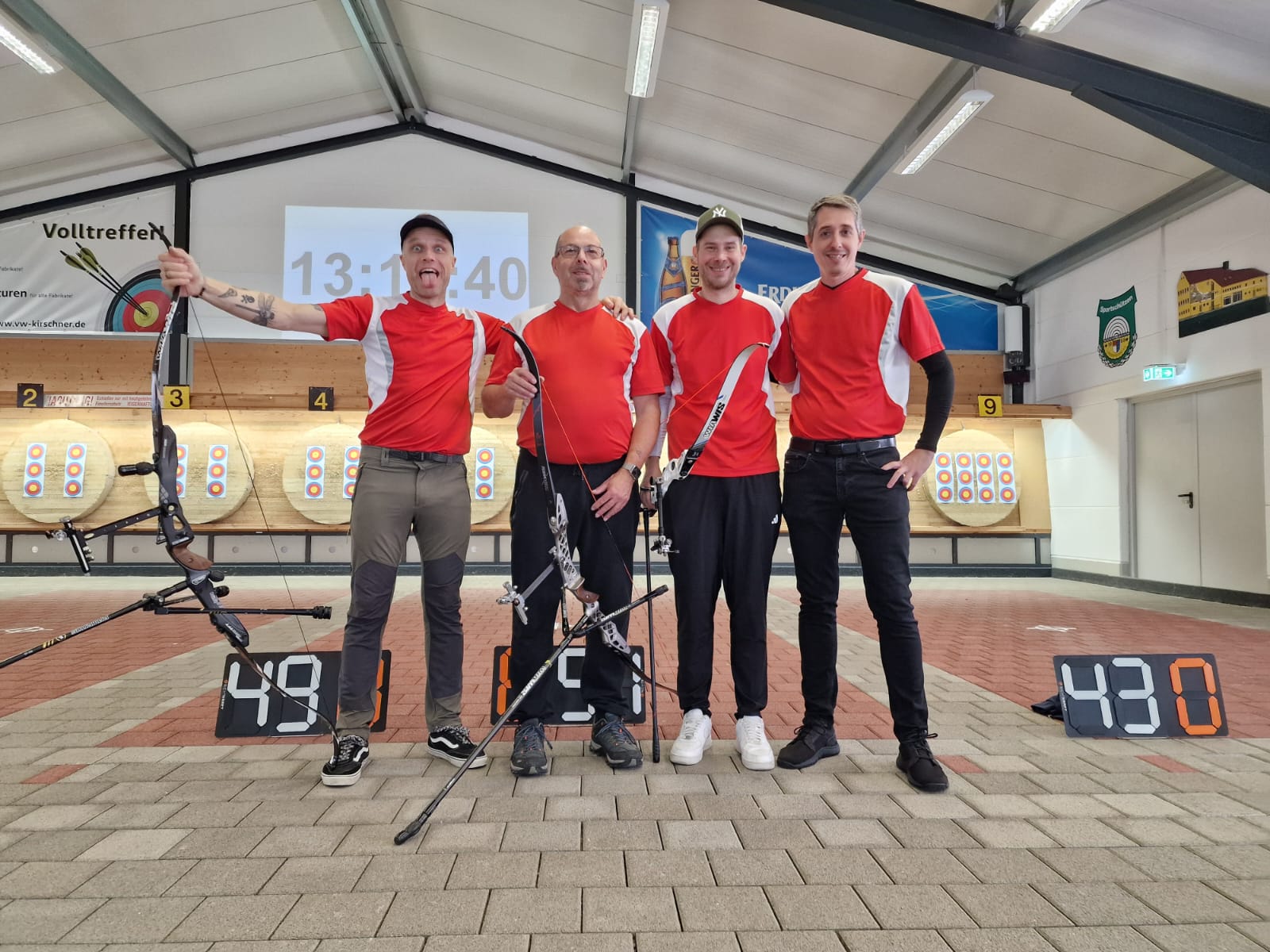 Starker Ligastart: Platz 1 nach dem ersten Wettkampftag